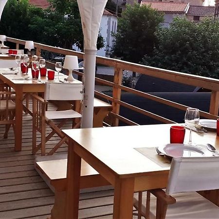 Hotel Glamping Hills Santa Comba de Rossas Exterior foto