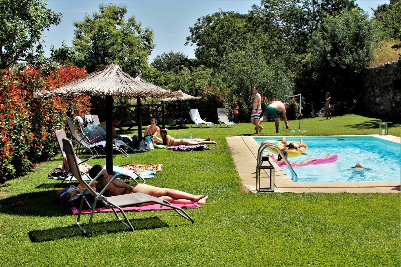 Hotel Glamping Hills Santa Comba de Rossas Exterior foto