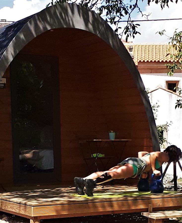 Hotel Glamping Hills Santa Comba de Rossas Exterior foto
